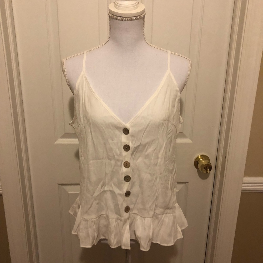 Never worn classic sleeveless top
